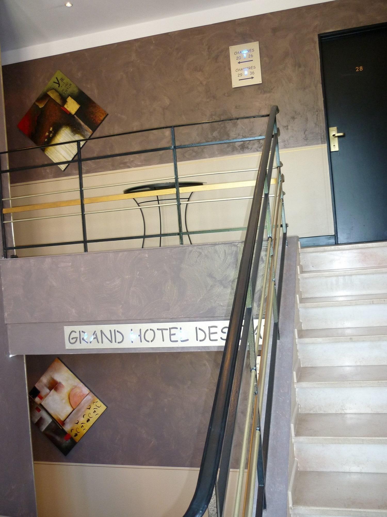 Adonis Sanary Grand Hotel Des Bains Kültér fotó